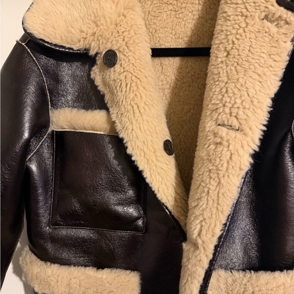 GAP x Sandy Liang Reversible Vegan Leather Sherpa Jacket - Picture 6 of 11